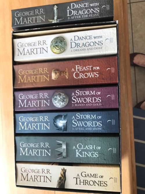 Game of Thrones - 7 Copy Boxed Set - George R R Martin